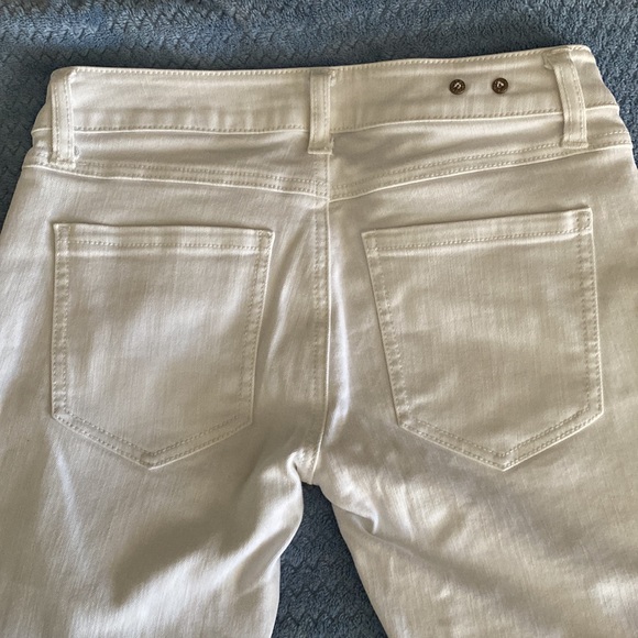 CAbi White Skinny Jeans - Picture 3 of 6